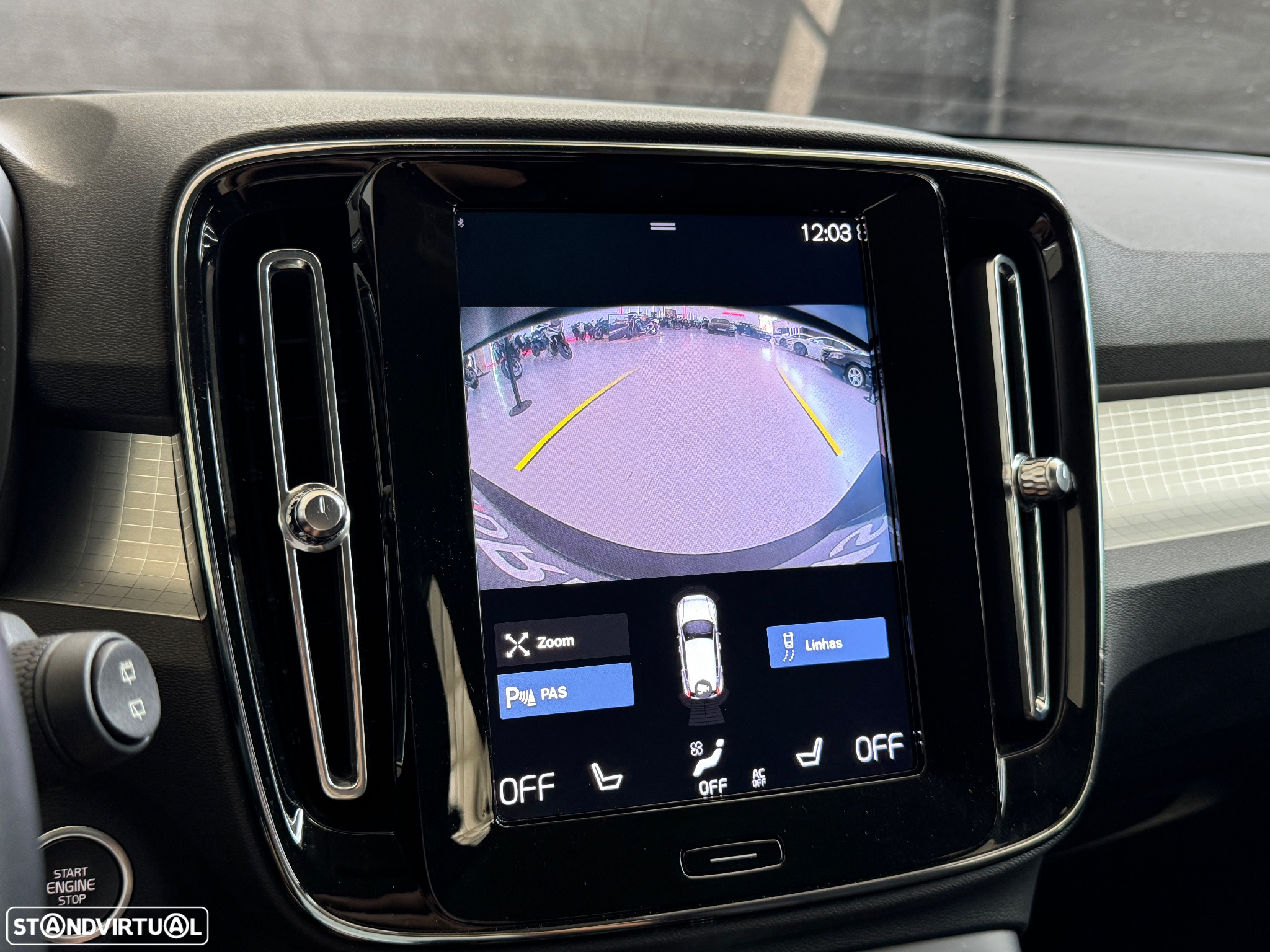 Volvo XC 40 1.5 T5 PHEV Momentum Plus - 17