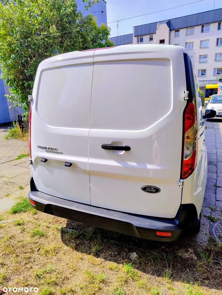 Ford Transit Connect - 4