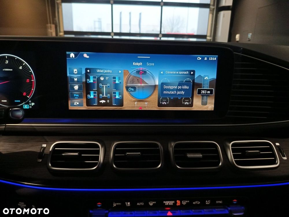 Mercedes-Benz GLE - 25