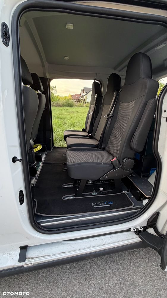 Volkswagen ID. Buzz 79kWh Pro - 16