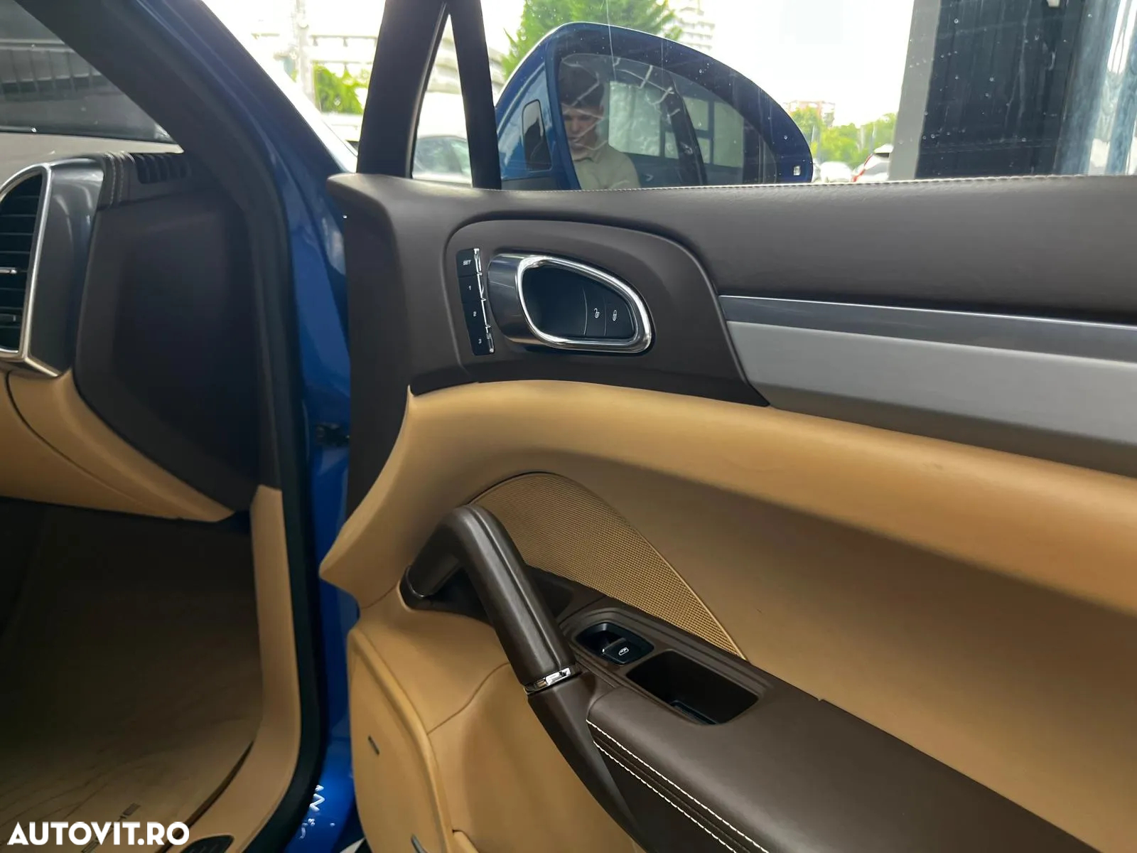 Porsche Cayenne 3.0 L - 33