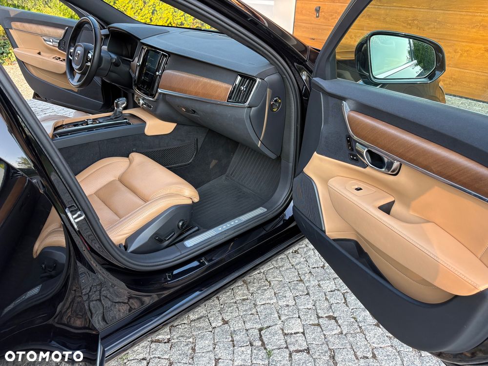 Volvo S90 D5 SCR AWD Inscription - 23