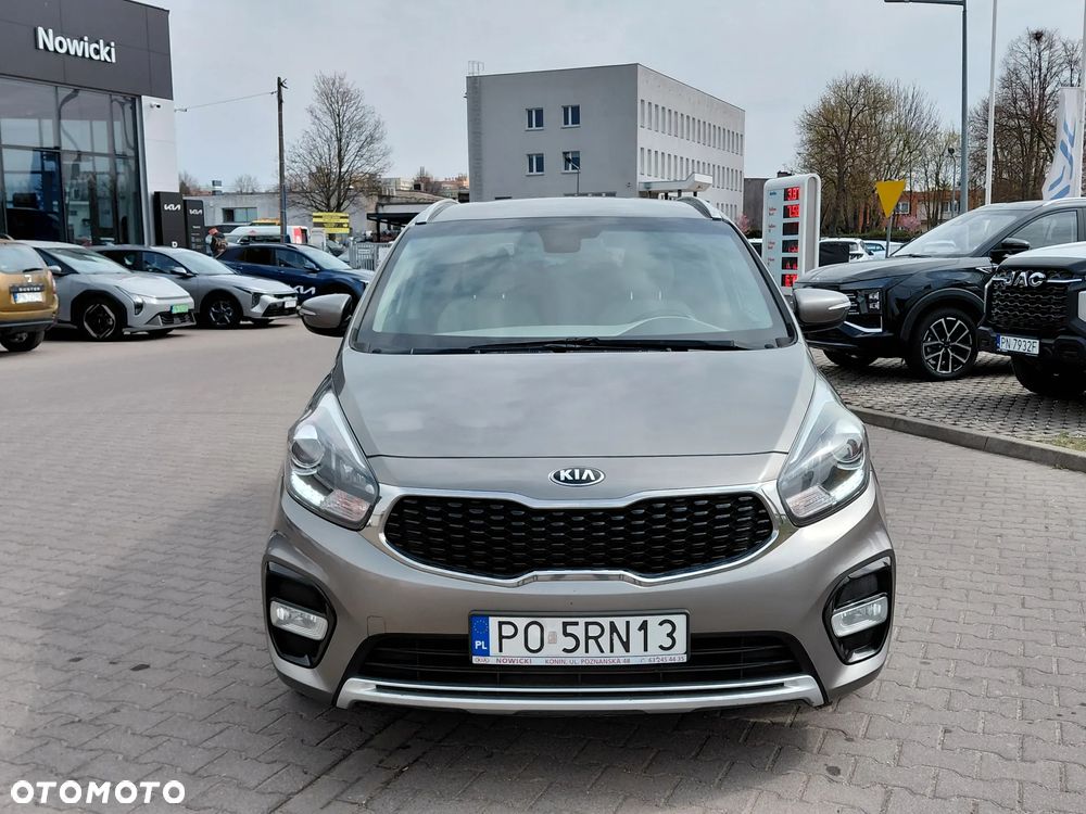 Kia Carens 1.7 CRDi Business Line 7DCT - 8