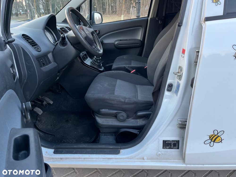 Opel Agila 1.0 ecoFLEX - 28