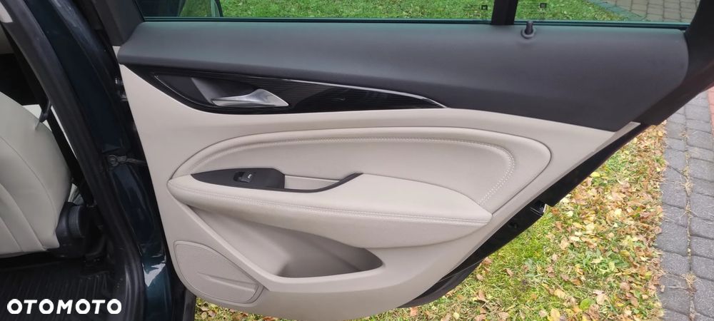 Opel Insignia 2.0 CDTI Exclusive S&S - 23