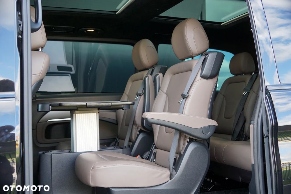 Mercedes-Benz Klasa V 300 d 4-Matic 9G-Tronic (d³ugi) - 22