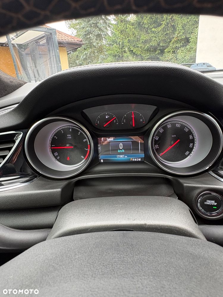 Opel Insignia - 14