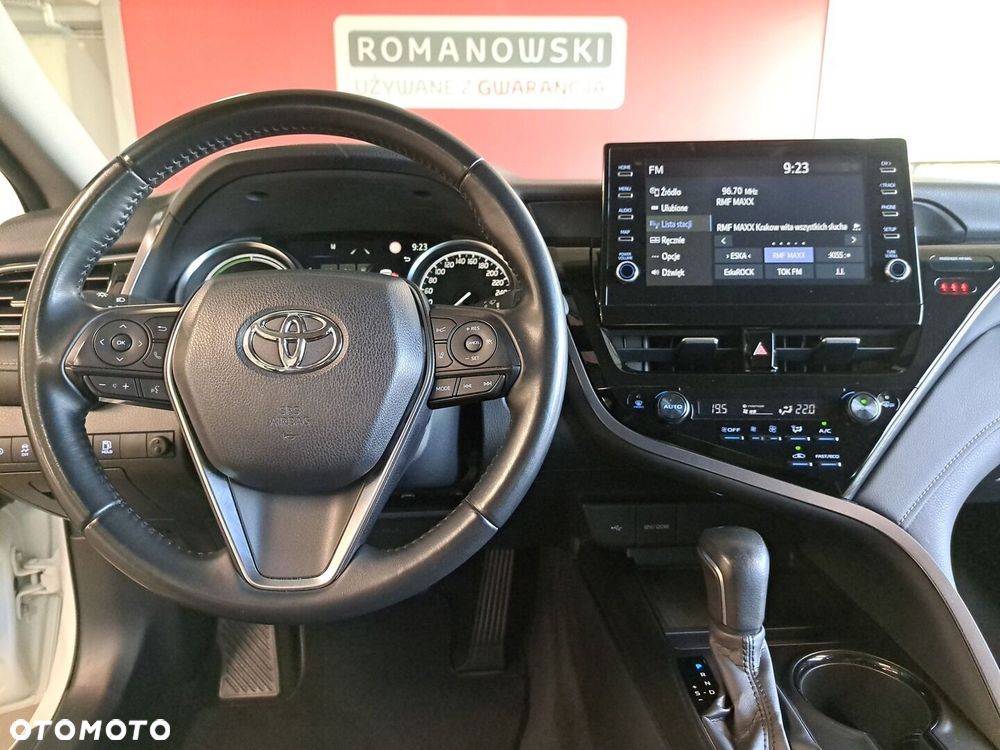 Toyota Camry 2.5 Hybrid Prestige CVT - 20