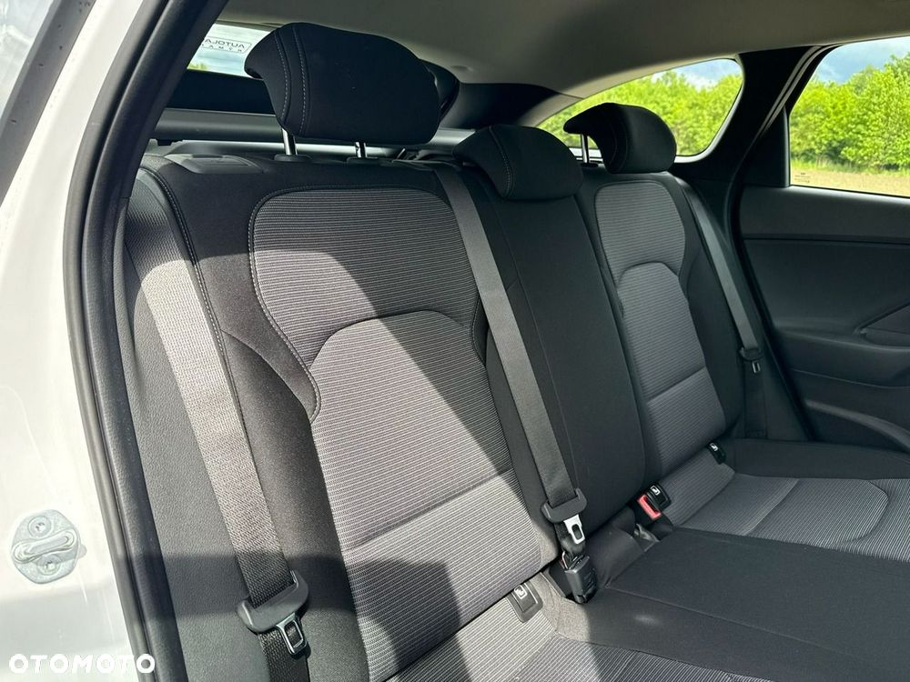 Hyundai i30 1.5 T-GDI 48V Smart - 19