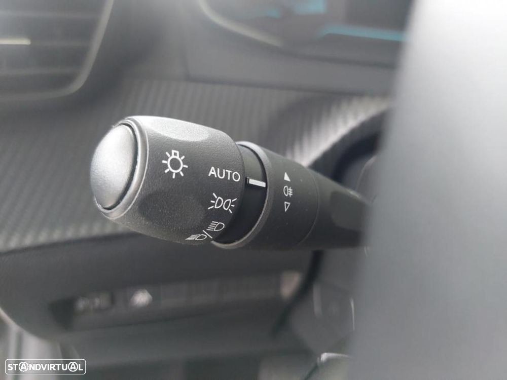 Peugeot e-208 50 kWh Active - 17