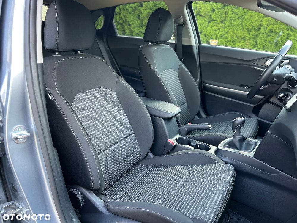 Kia Ceed 1.5 T-GDI L - 16