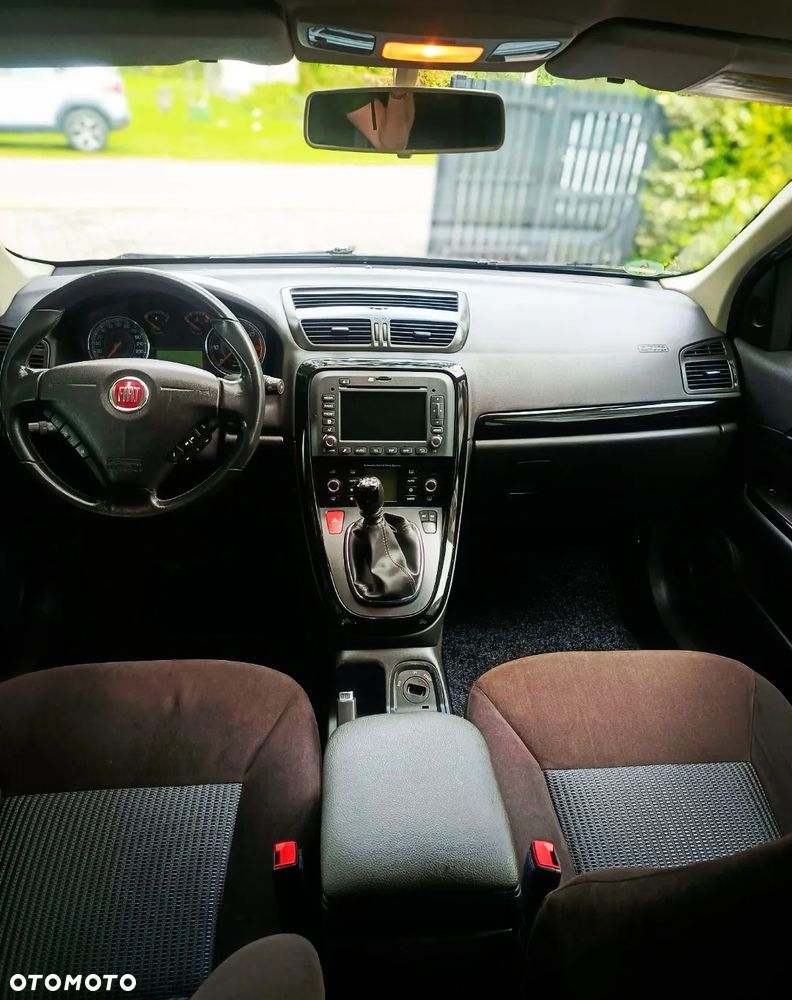 Fiat Croma 1.9 Multijet 16V DPF Emotion - 15