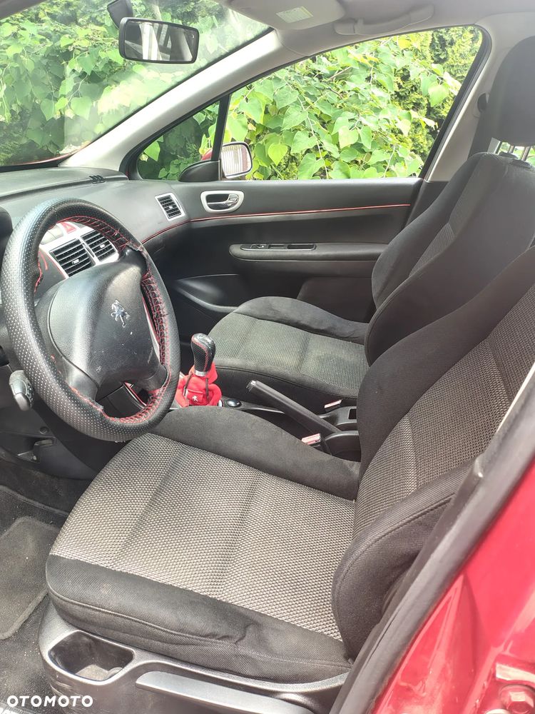 Peugeot 307 1.6 - 10