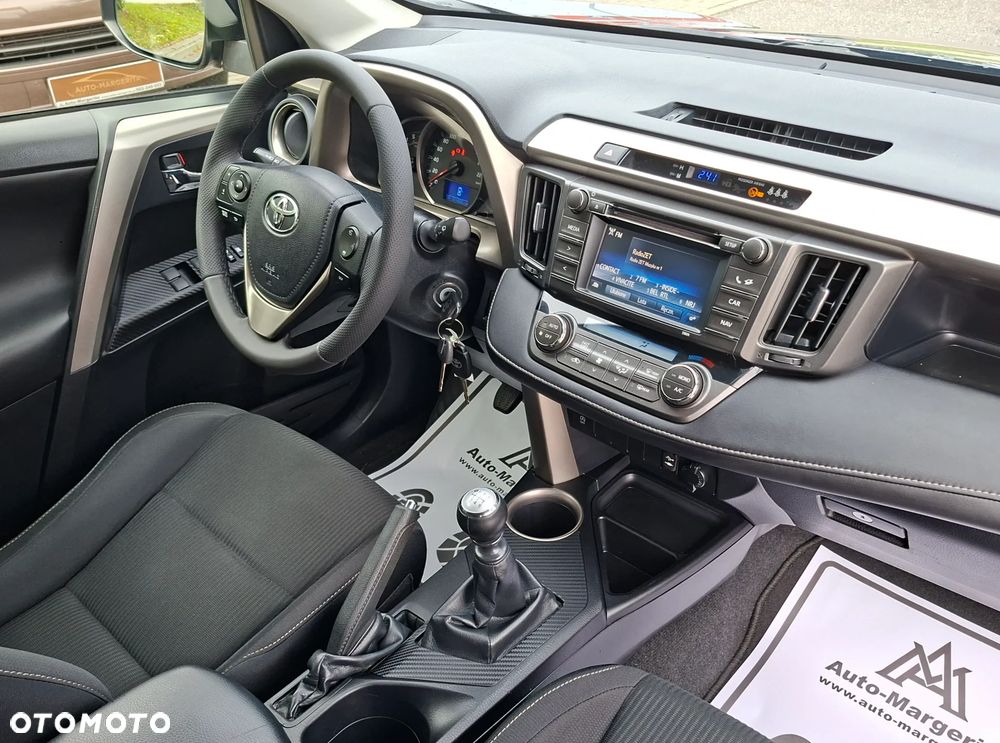 Toyota RAV4 - 21