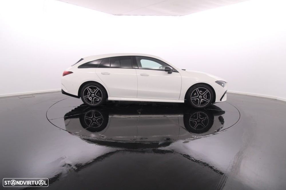 Mercedes-Benz CLA 180 d Shooting Brake AMG Line Aut. - 9
