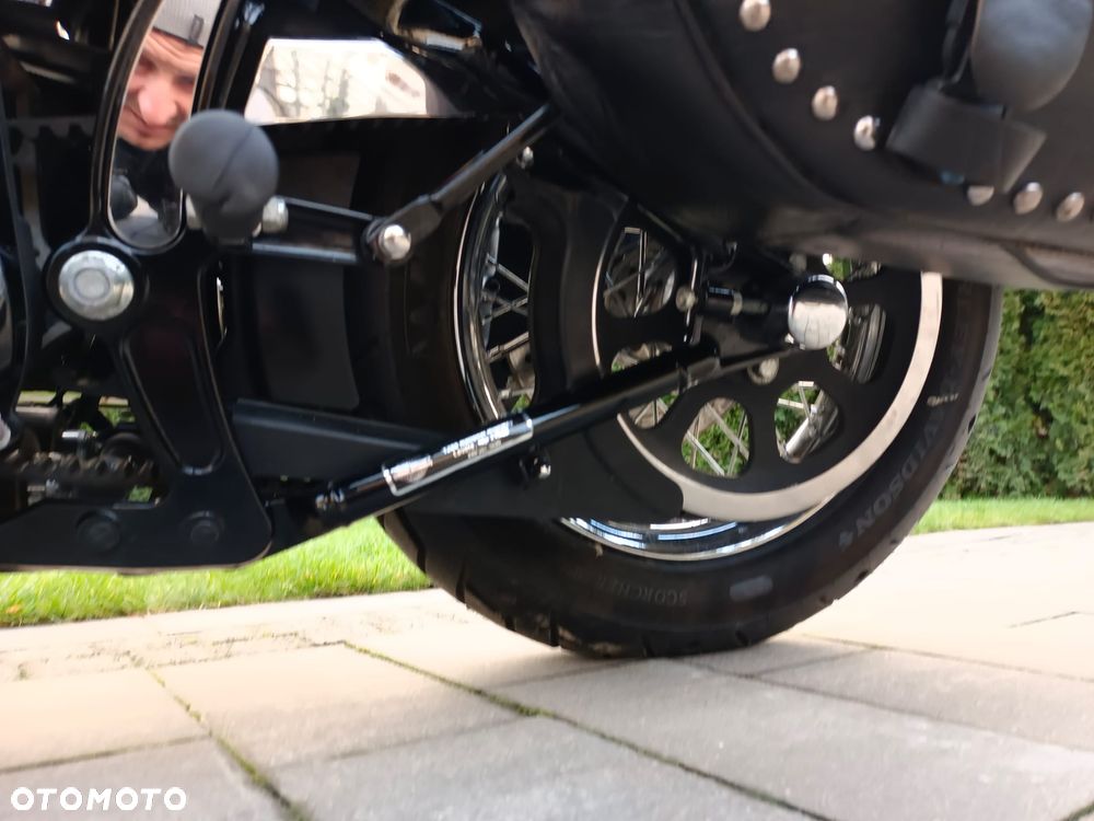 Harley-Davidson Softail Heritage Classic - 24