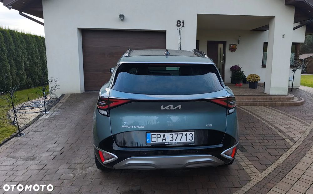 Kia Sportage 1.6 T-GDI HEV Business Line 2WD - 4