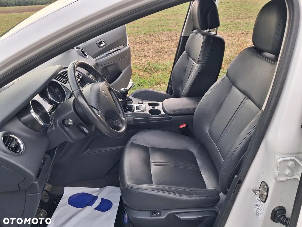 Peugeot 3008 1.6 Premium - 22