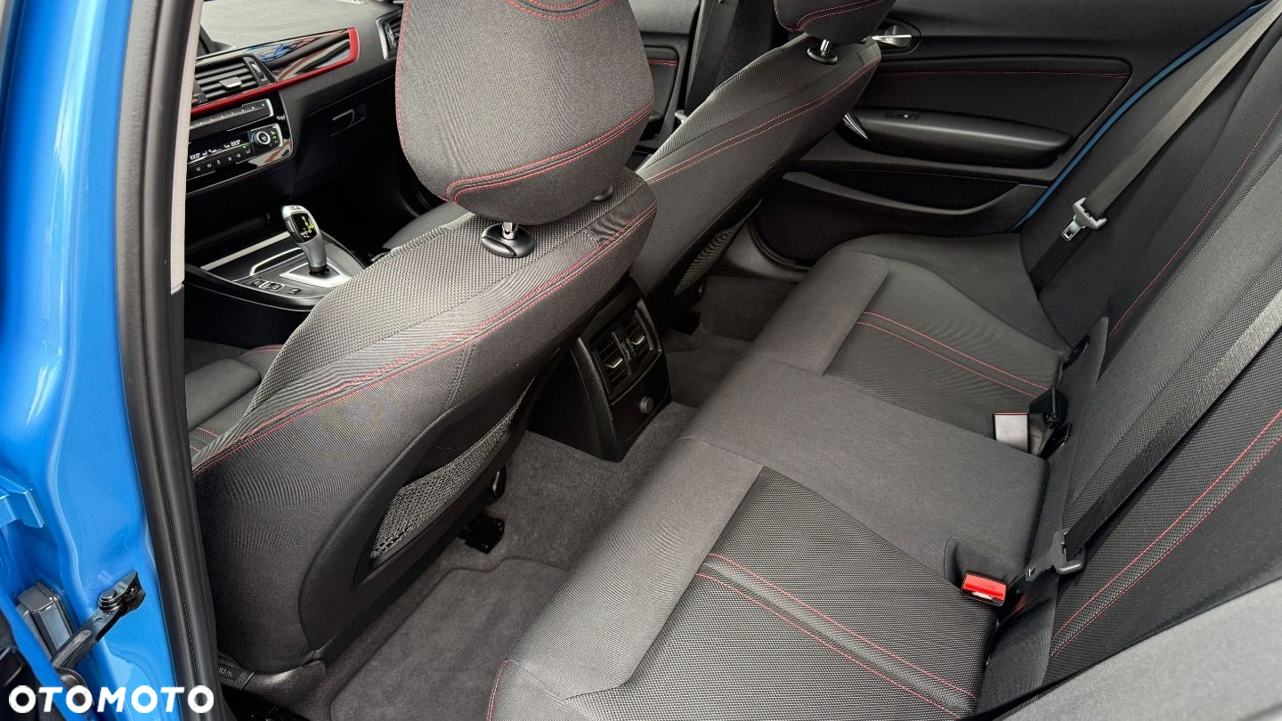 BMW Seria 1 - 26