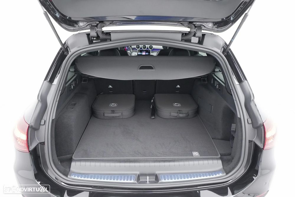 Mercedes-Benz C 300 e Avantgarde - 33