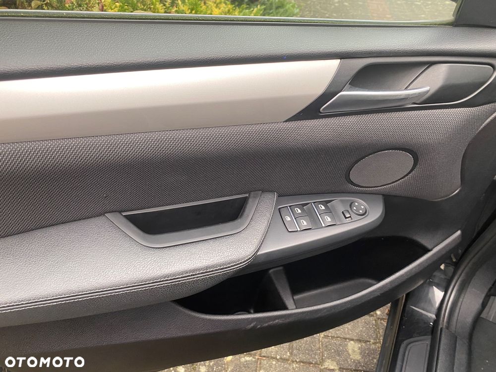 BMW X3 xDrive20d - 12