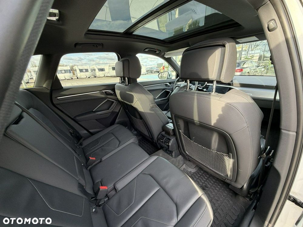 Audi Q3 45 TFSI Quattro S tronic S line - 24