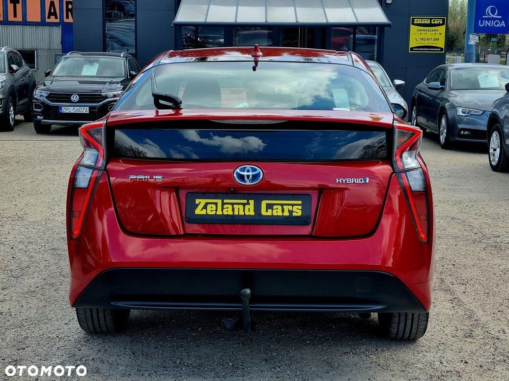 Toyota Prius 1.8 Hybrid Premium - 6