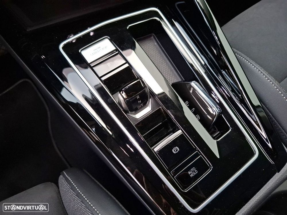 VW Golf 1.5 TSI e-Hybrid Style DSG - 16