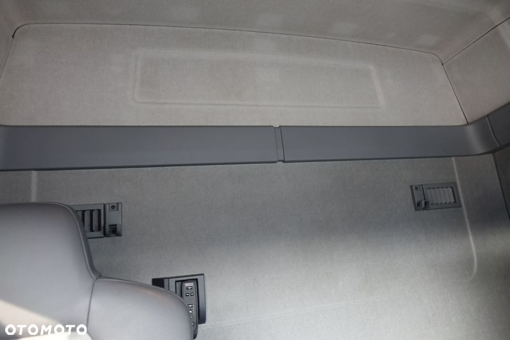 Renault GAMA T440 / 13 LITÓRW / EURO 6 / STANDARD / AUTOMAT/ EURO 6 /  LODÓWKA / 2 ZBIORNIKI / - 19