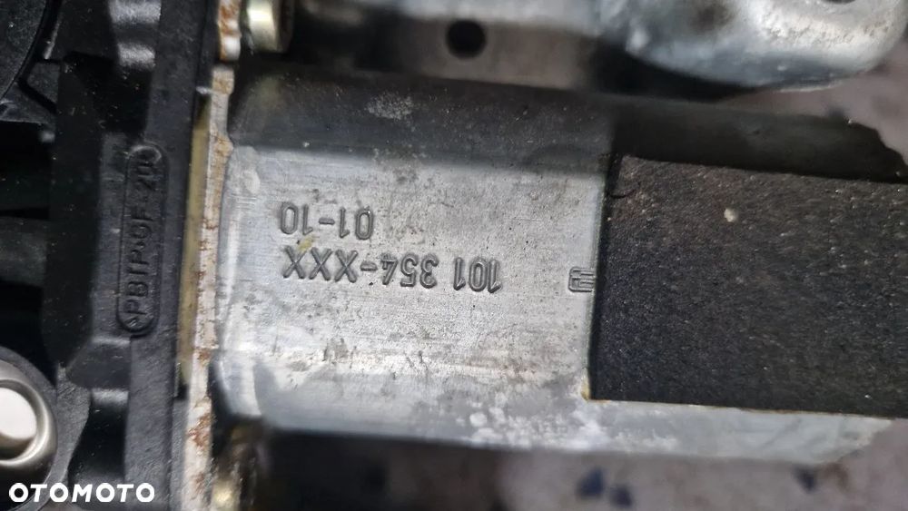 VOLVO V70 S60 PODNOŚNIK SZYBY PRAWY PRZÓD 8626850 - 4