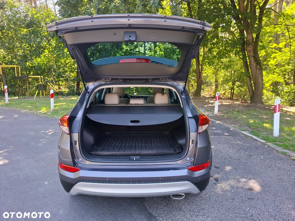 Hyundai Tucson - 8