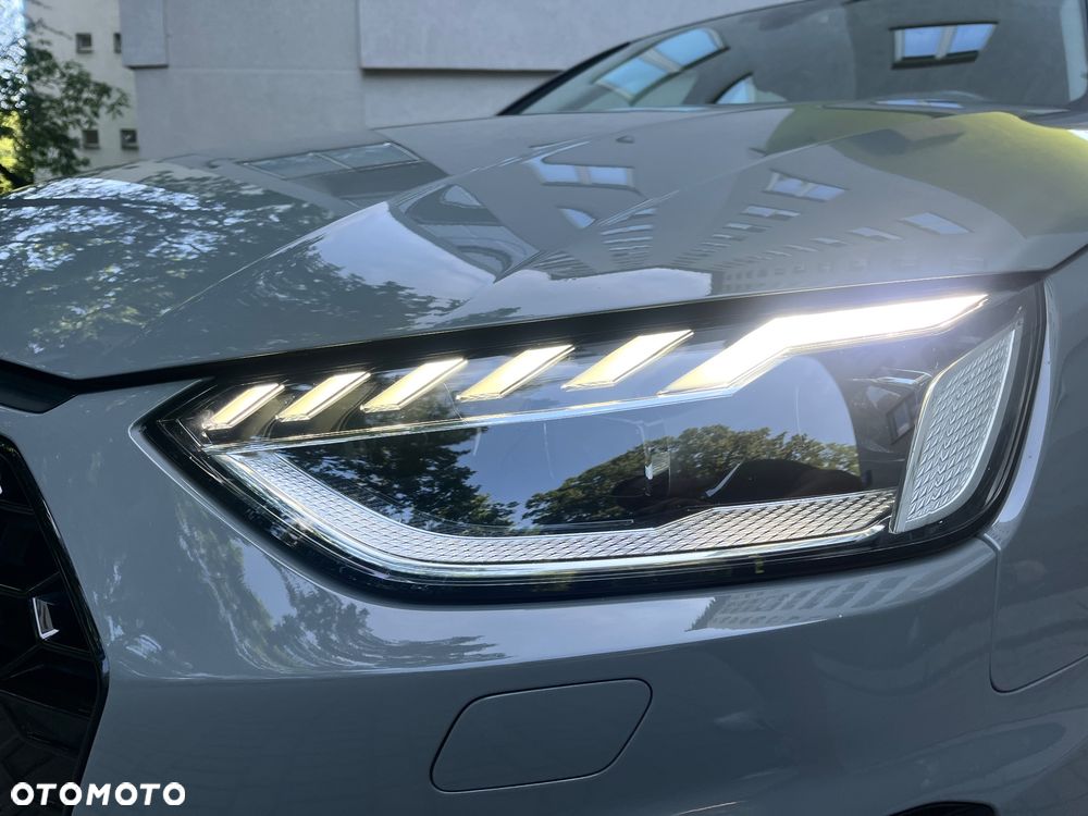 Audi A4 Avant 40 TDI quattro S tronic S line - 10