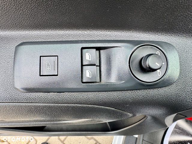 Toyota Proace City - 16