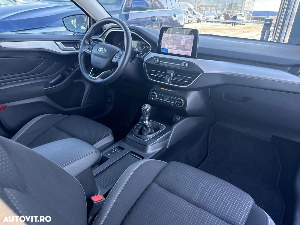 Ford Focus 1.0 EcoBoost Connected - 26