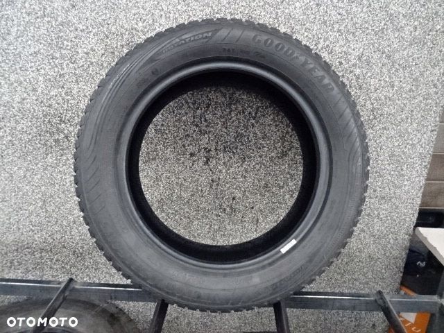 195/55/R16 87H GOODYEAR VECTOR 4 SEASONS GEN-2 - 5