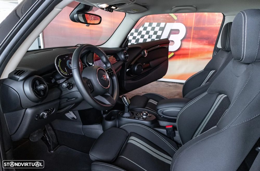 MINI 3 Portas Cooper SE - 10