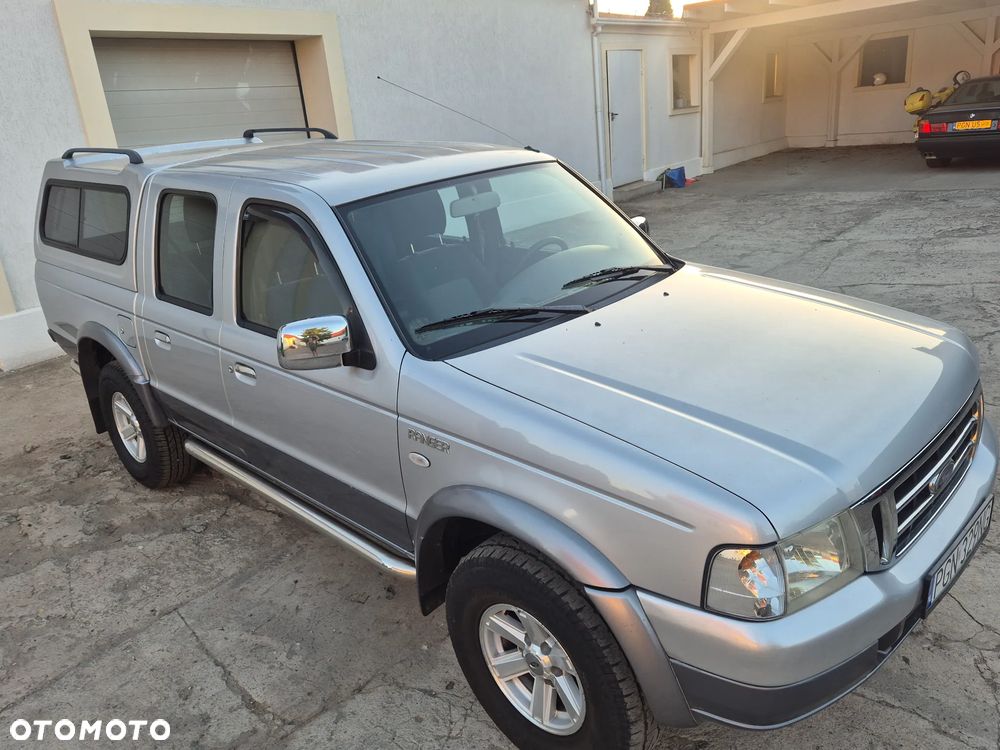 Ford Ranger XLT - 11
