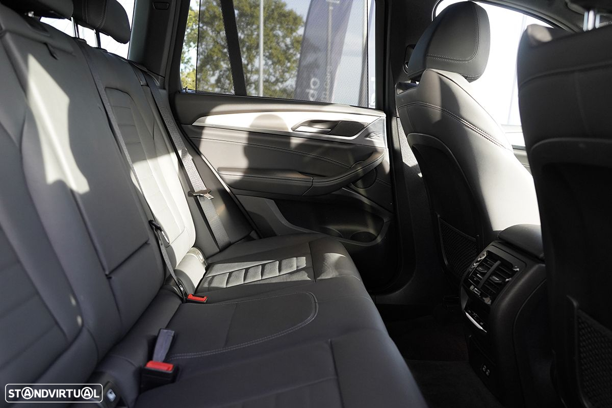 BMW X3 30 e xDrive Pack M - 24