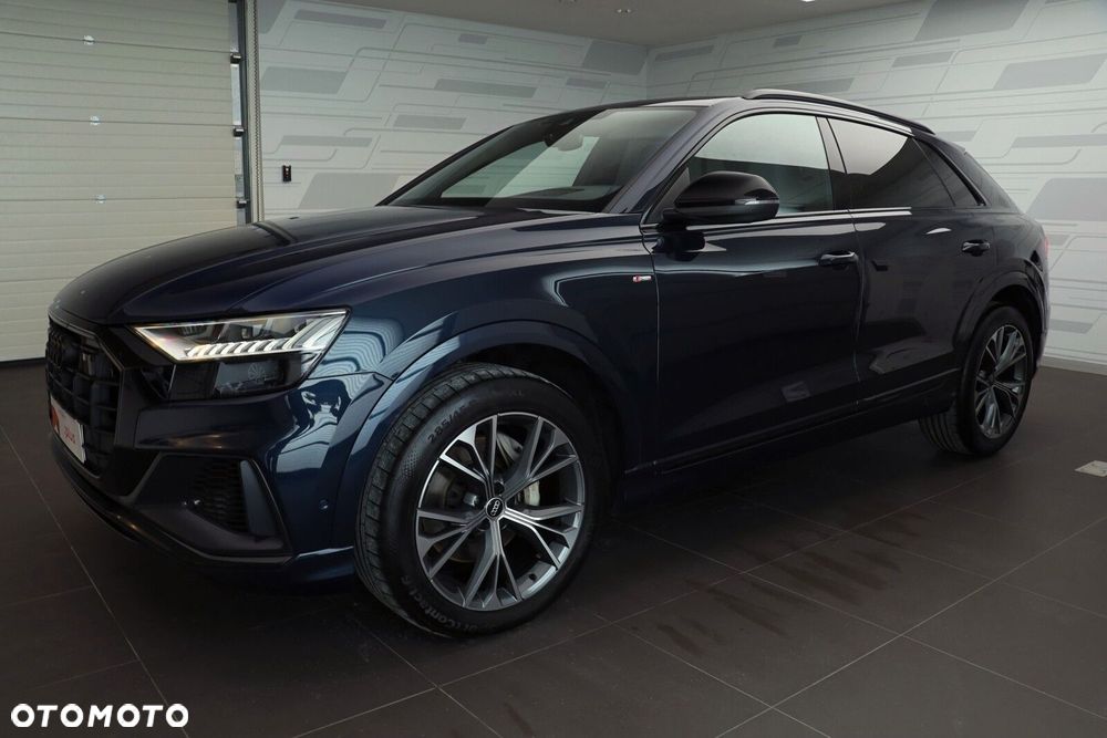 Audi Q8 55 TFSI mHEV Quattro Tiptronic - 3