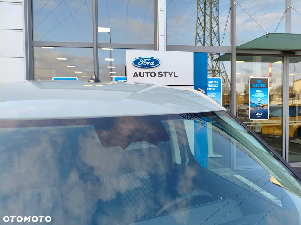 Ford Tourneo Courier 1.0 EcoBoost Trend - 33
