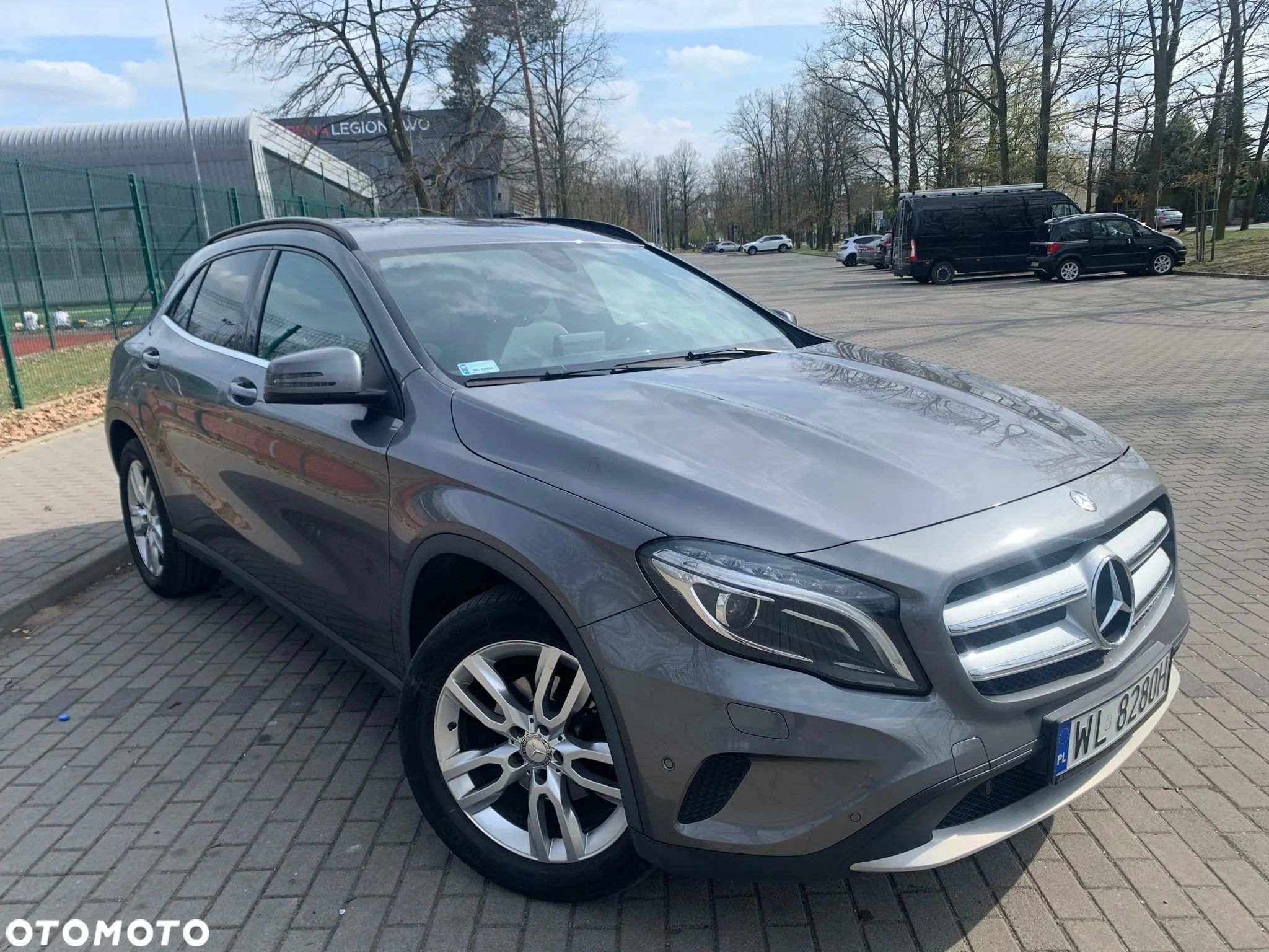 Mercedes-Benz GLA - 1