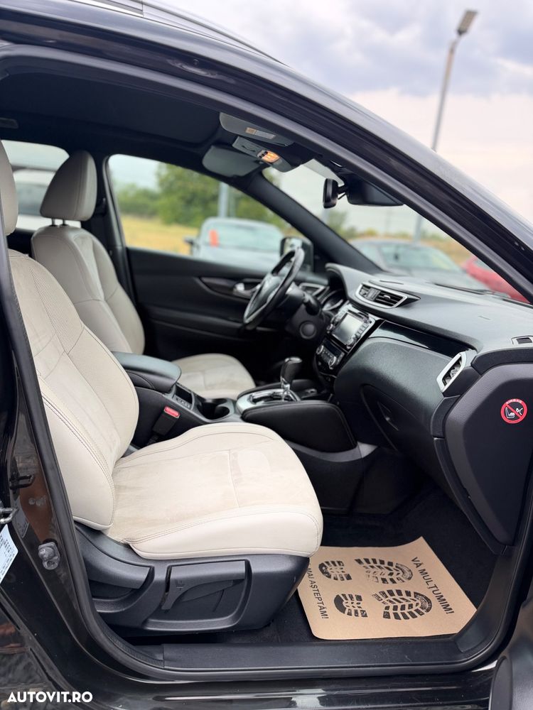 Nissan Qashqai 1.6 DCI Start/Stop X-TRONIC Tekna - 12