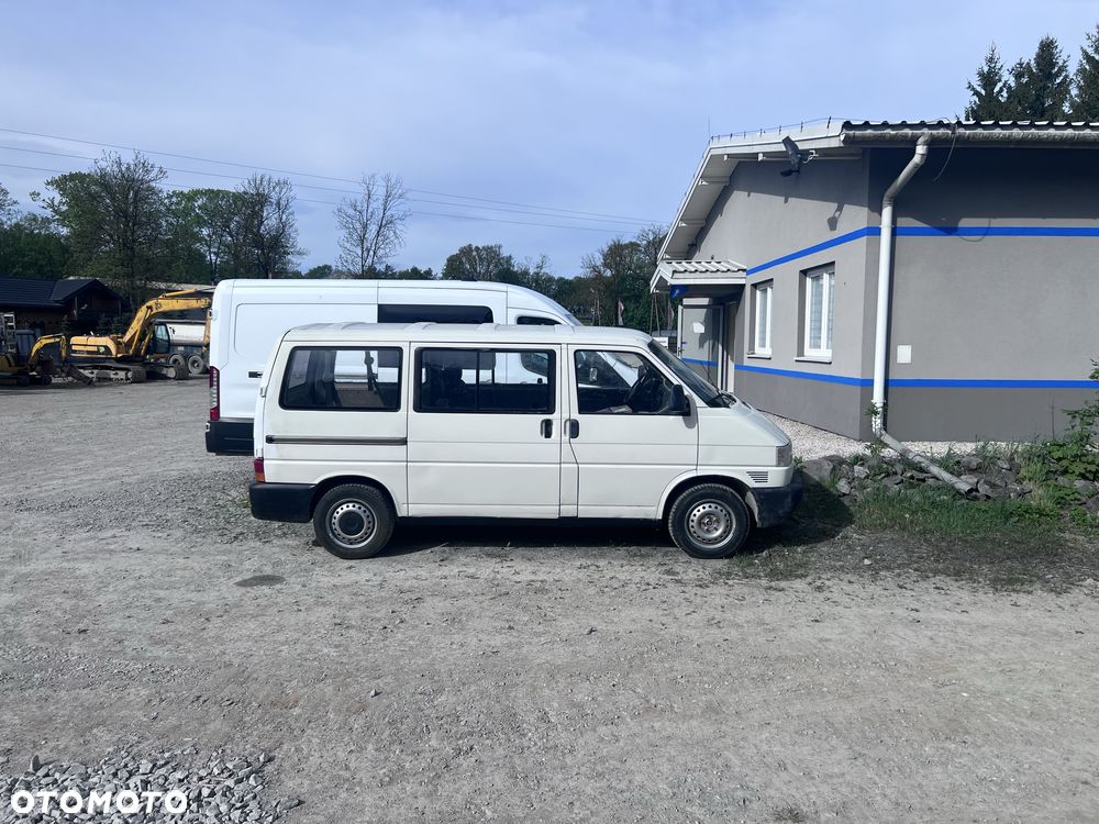 Volkswagen Transporter - 2