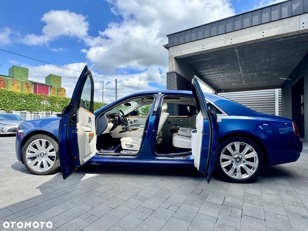 Rolls-Royce Ghost Series II - 30