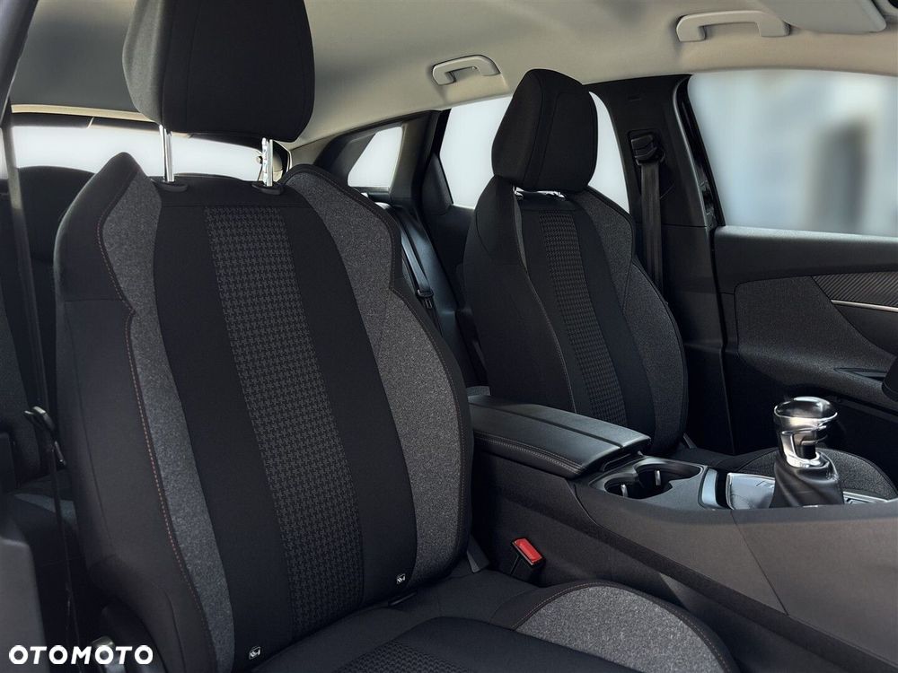 Peugeot 3008 1.5 BlueHDi Active S&S - 33