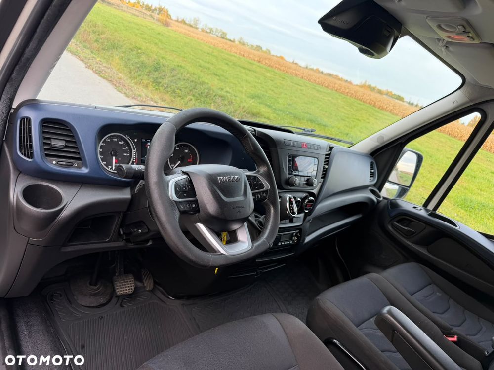 Iveco Daily 35S18 - 19