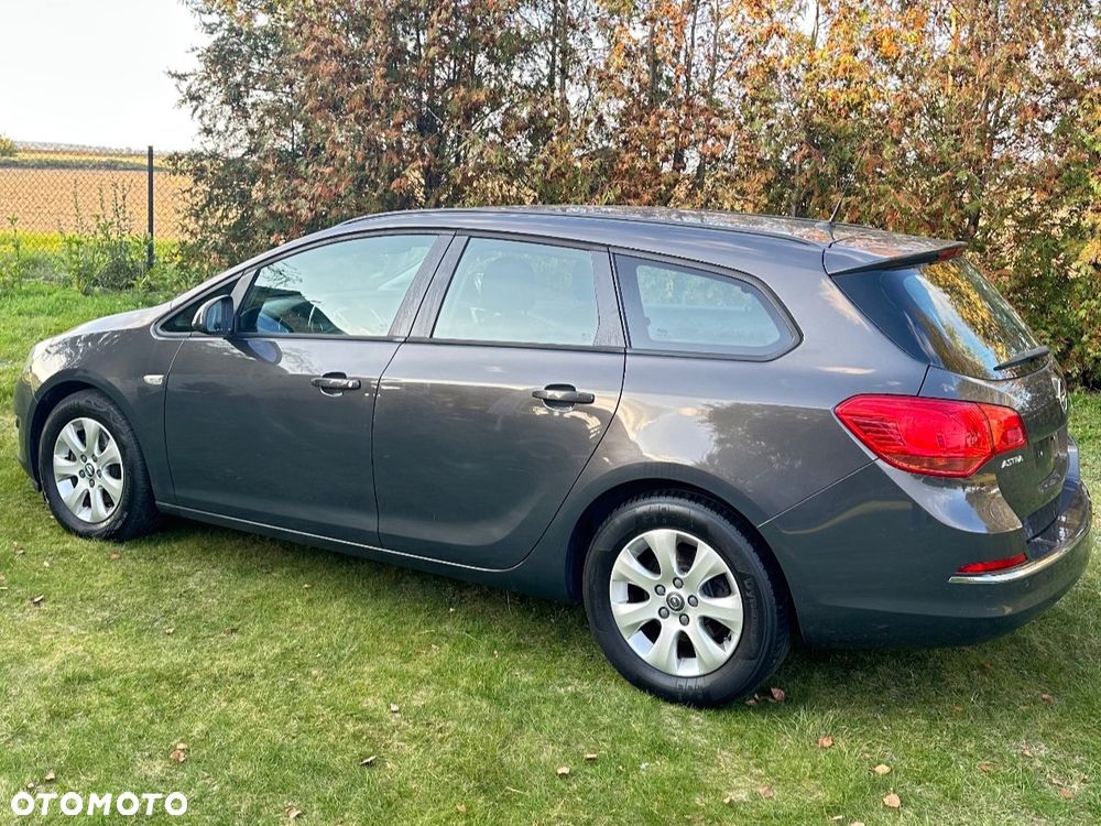 Opel Astra 1.7 CDTI DPF Sports Tourer - 6
