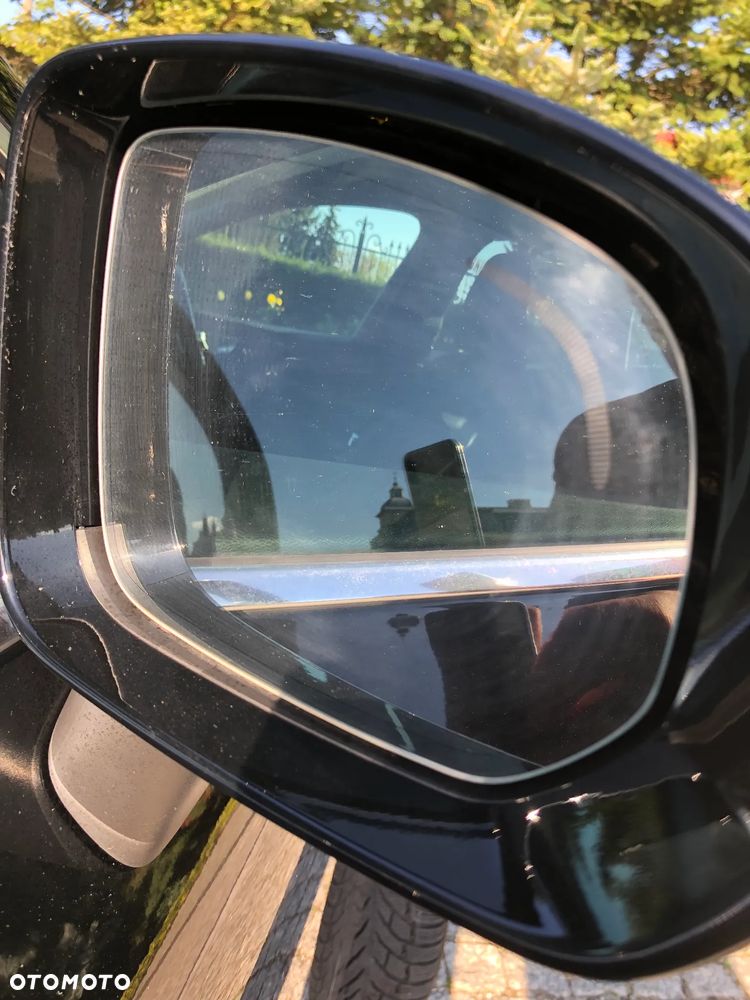 Volvo XC 60 D4 Momentum Pro - 29