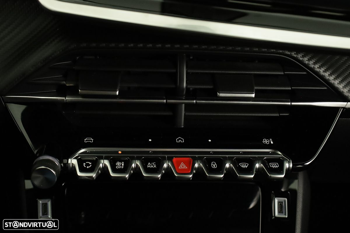 Peugeot 2008 1.2 PureTech Allure - 14