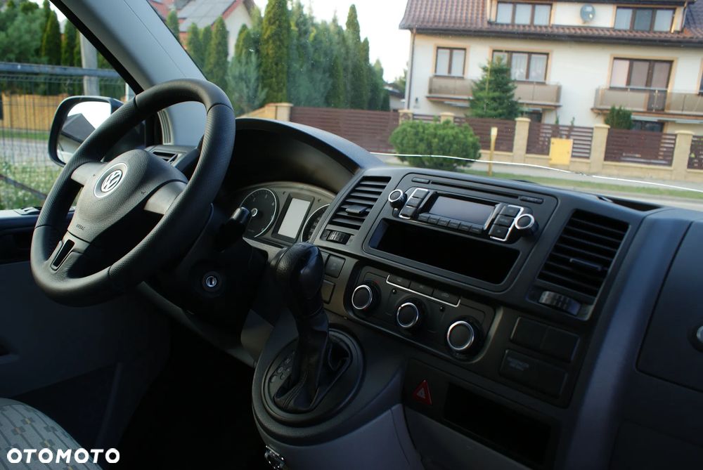 Volkswagen Transporter - 17